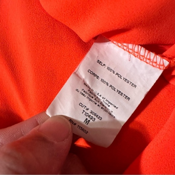 Lush women's  neon orange v-neck twist blouse, longer in the back - Picture 3 of 4